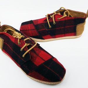 toms red plaid felt women's bota boots